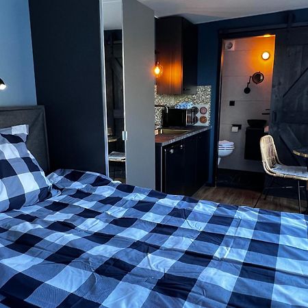 B&B Prive Tiny House Bij Zee Стелендам Екстериор снимка